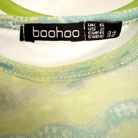 Dreamy Marble Boohoo Dress - Picture 4 of 6